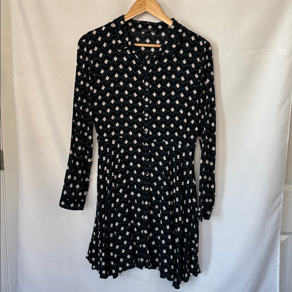 Zara Woman Green cream tones Geometric Print Shirt Dress Button Front Size L - Picture 2 of 9